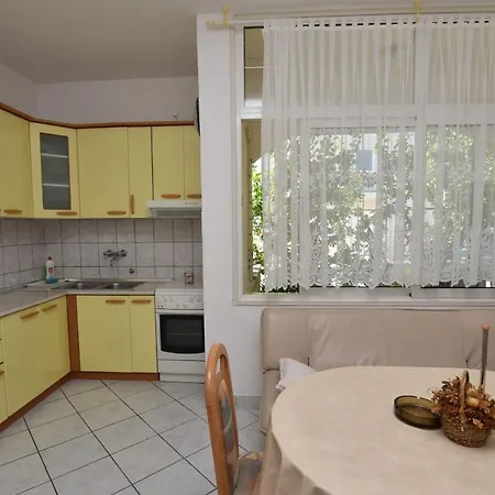 Apartments Vinko Apartment *