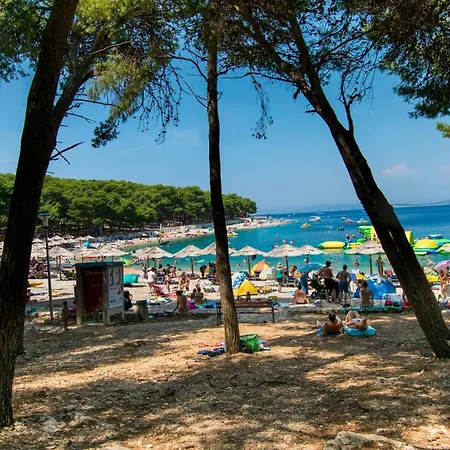 Apartments Vinko Apartment Primosten